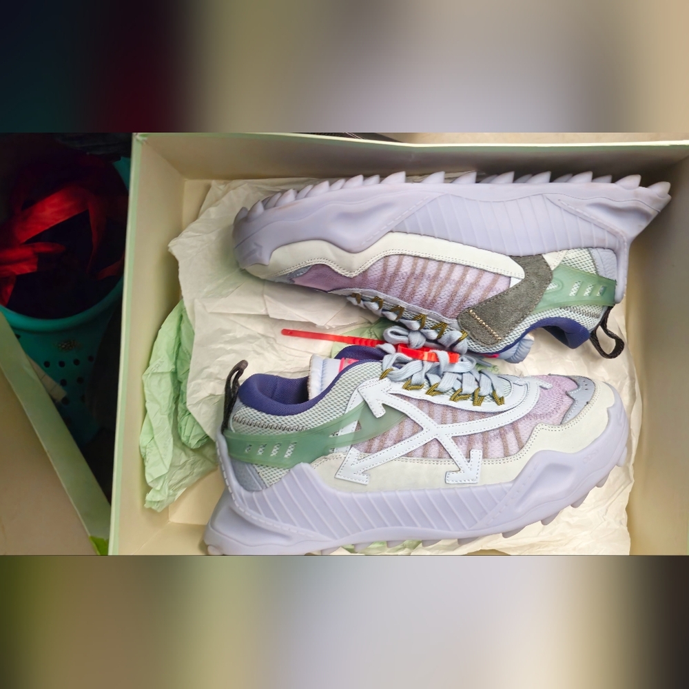OFF WHITE 2013 SIZE 42 ITALY